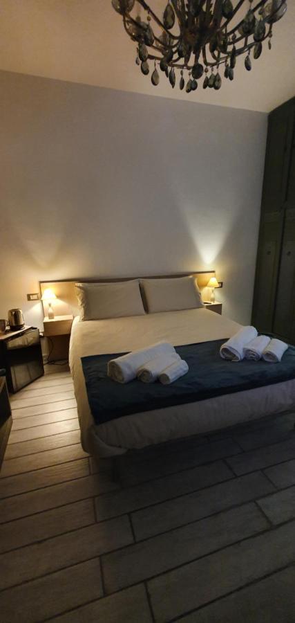 Piazza Martiri Rooms Κάλιαρι Εξωτερικό φωτογραφία